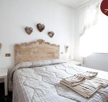 Bed & Breakfast B&B The Lions 3*